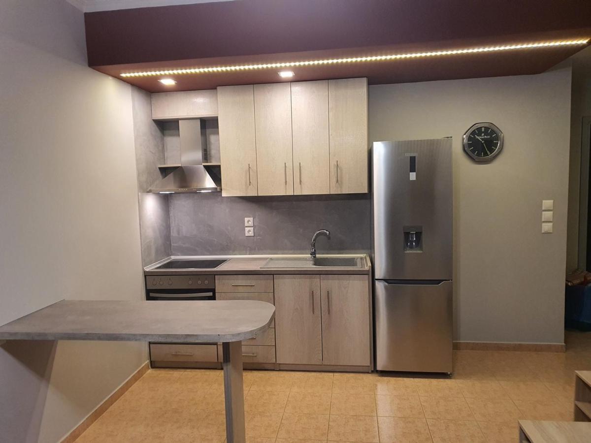 Theos Apartment アレクサンドルポリス エクステリア 写真
