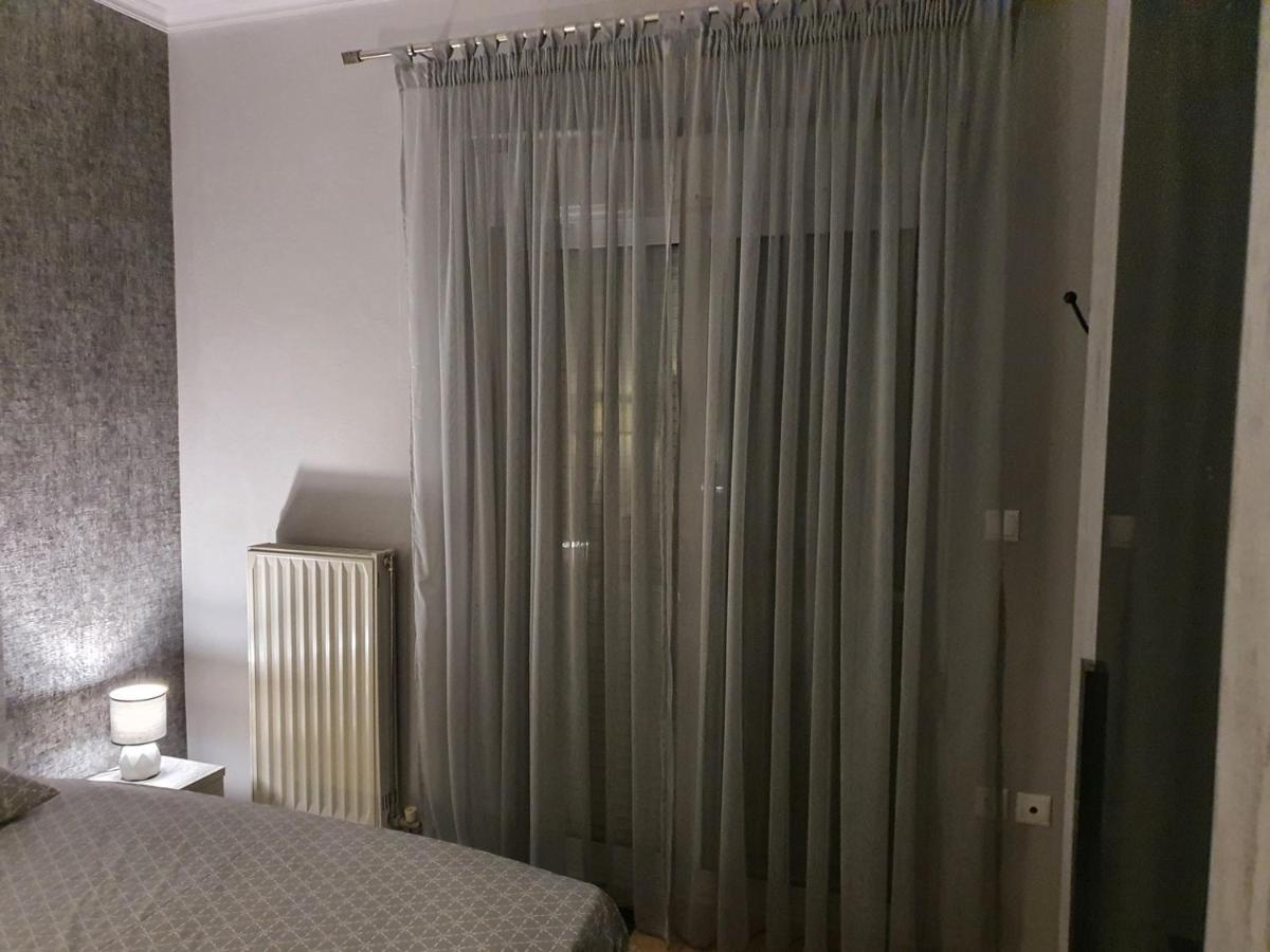 Theos Apartment アレクサンドルポリス エクステリア 写真