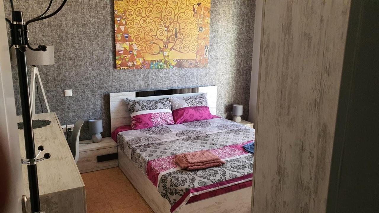 Theos Apartment アレクサンドルポリス エクステリア 写真