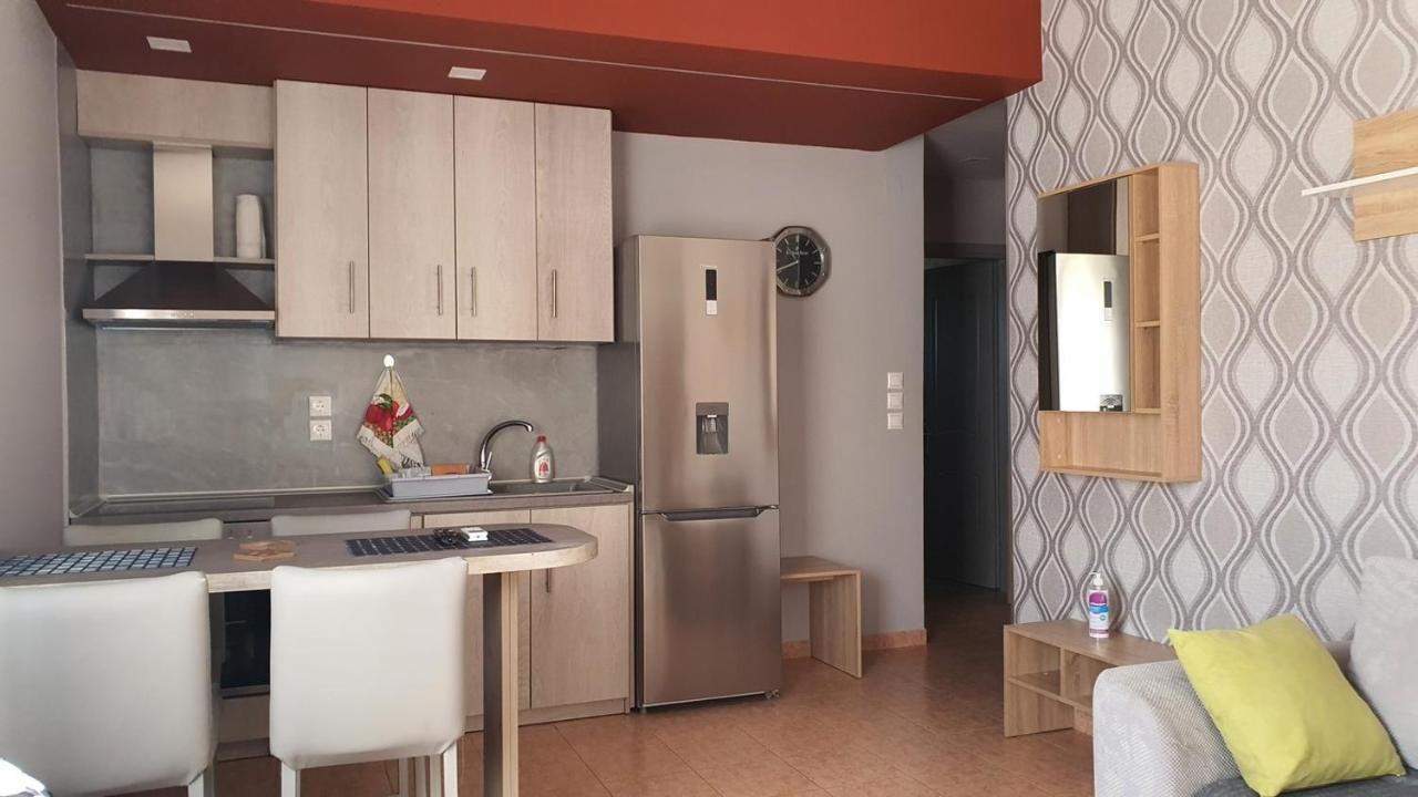 Theos Apartment アレクサンドルポリス エクステリア 写真